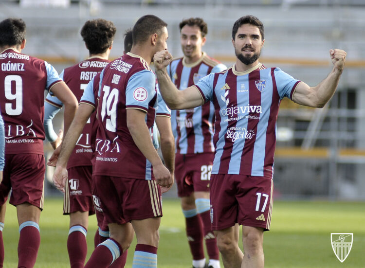 Tres puntos con urgencia 1 segoviana 7