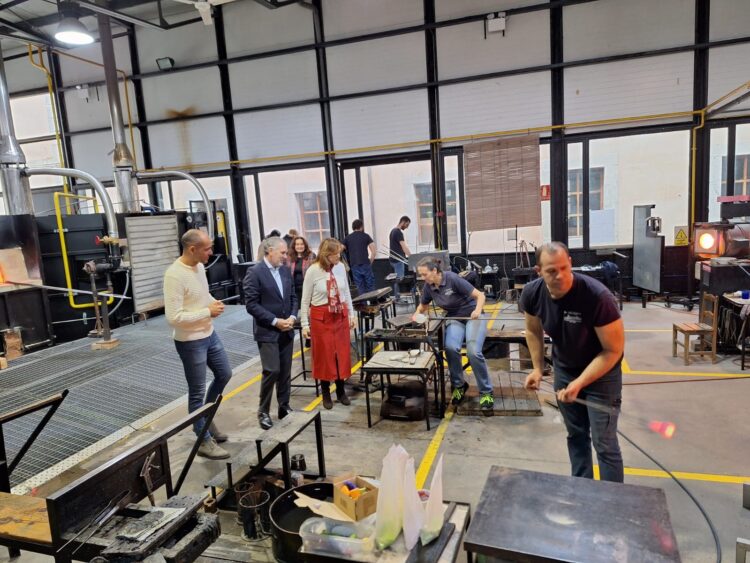 Visita a la Real Fábrica de Cristales / FES