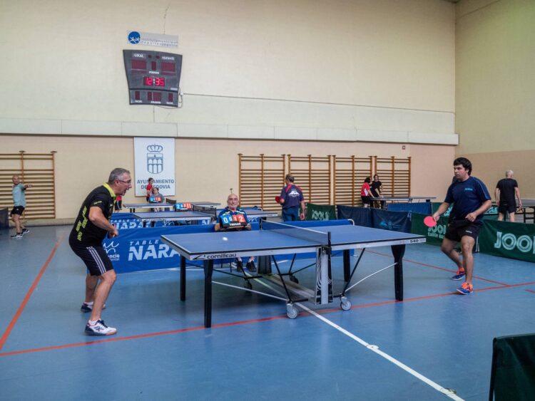 Un encuentro de tenis de mesa jugado en el Serichol./ N. LLORENTE