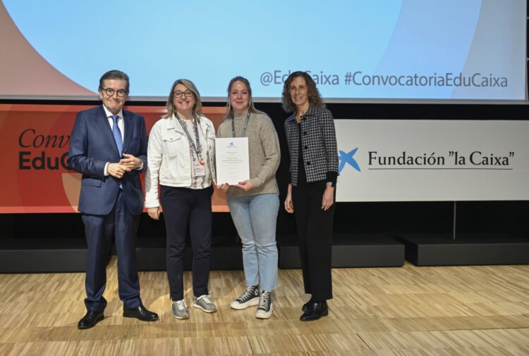 El Colegio Maristas presenta un proyecto educativo impulsado por la Fundación ‘La Caixa’ 1 Imagen de los ganadores del premio.