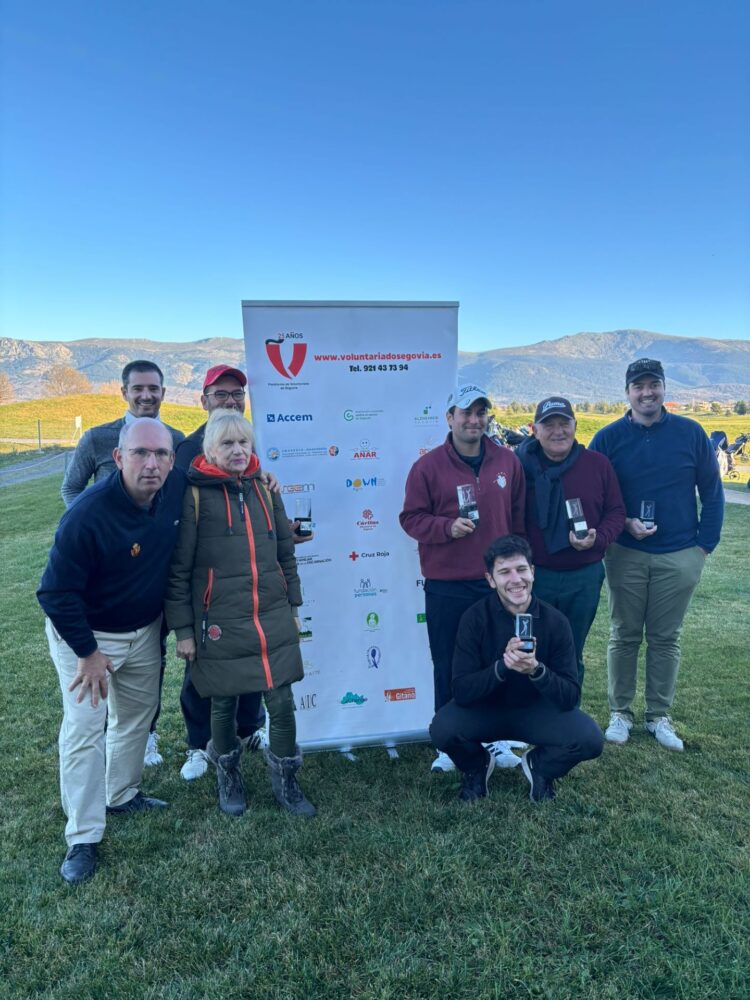 Entrega de Trofeos del Torneo de Navidad por parejas de La Faisanera.