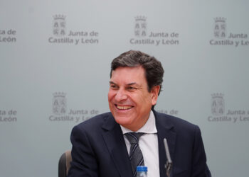 Fernández Carriedo durante la rueda de prensa posterior al Consejo de Gobierno. / Miriam Chacón