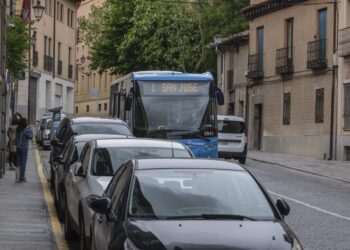 Las frecuencias serán las habituales en un festivo.