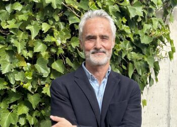 David López, autor de Las manos de Julia.