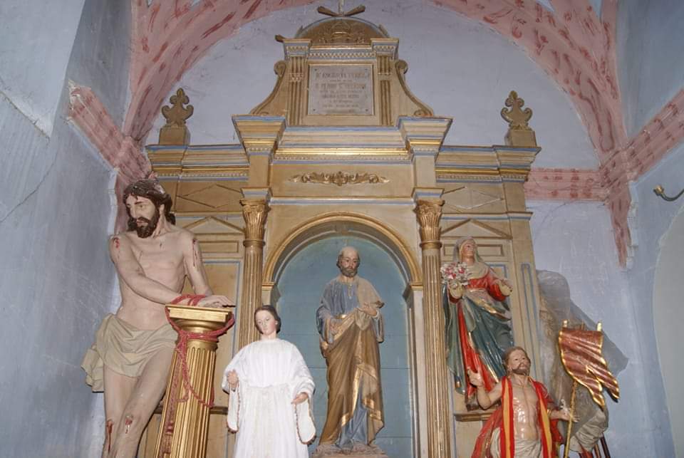 Retablo donado en 1891 por la viuda de Velasco, Engracia Pérez. Álvaro Pinela.