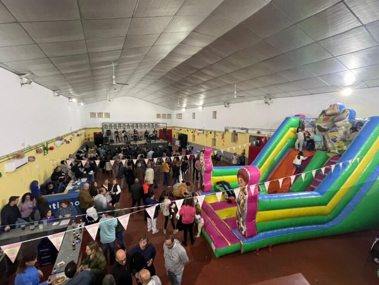 Anterior edición de las Jornadas Solidarias / ASOCIACIÓN ‘LOS QUE ROBAN LO CAVAO’