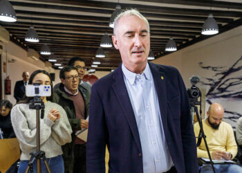 El alcalde de Segovia, José Mazarías, antes de una rueda de prensa. / NACHO VALVERDE - ICAL