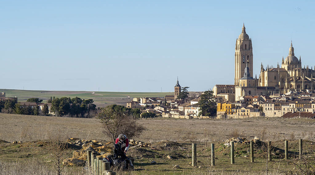 Zona de Las Lastras, con la Catedral de Segovia de fondo. / KAMARERO
