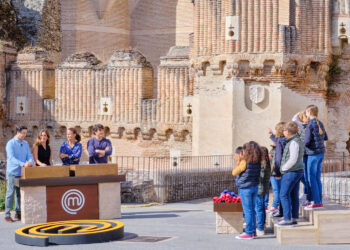 Momento de la grabación del programa MasterChef Junior en Coca. / Cecilia Bayonas