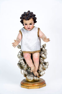 Imágenes del Niño Jesús para la adoración en Segovia (II) 11 Ninos 23 Nino entronizado sobre nubesMisioneros