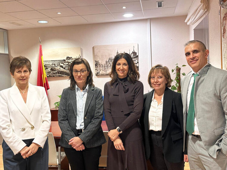 Nuria Sanz, nueva jefa de la Oficina Territorial de Trabajo en Segovia 1 Nuria Sanz jefa industria