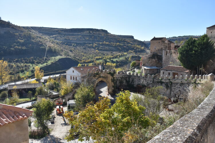 ‘The Walking Dead: Daryl Dixon’ finaliza las grabaciones en Sepúlveda 1 Vista de una de las zonas de rodaje acordonada / A.M.