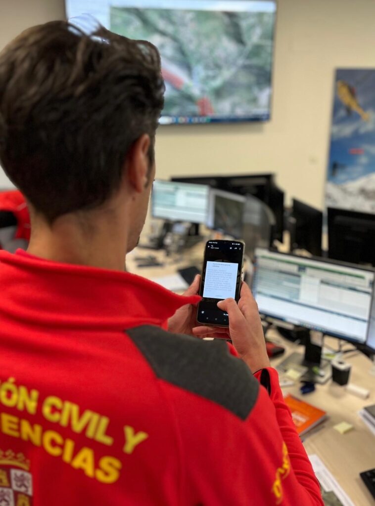 Segovia se blinda ante la llegada de un temporal que dejará nieve en toda la provincia 3 El sistema ES-Alert permite la notificación de emergencias mediante SMS masivos.