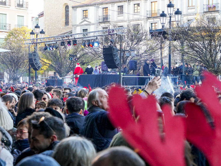 'Tardebuena' en la plaza Mayor de Segovia. / EL ADELANTADO