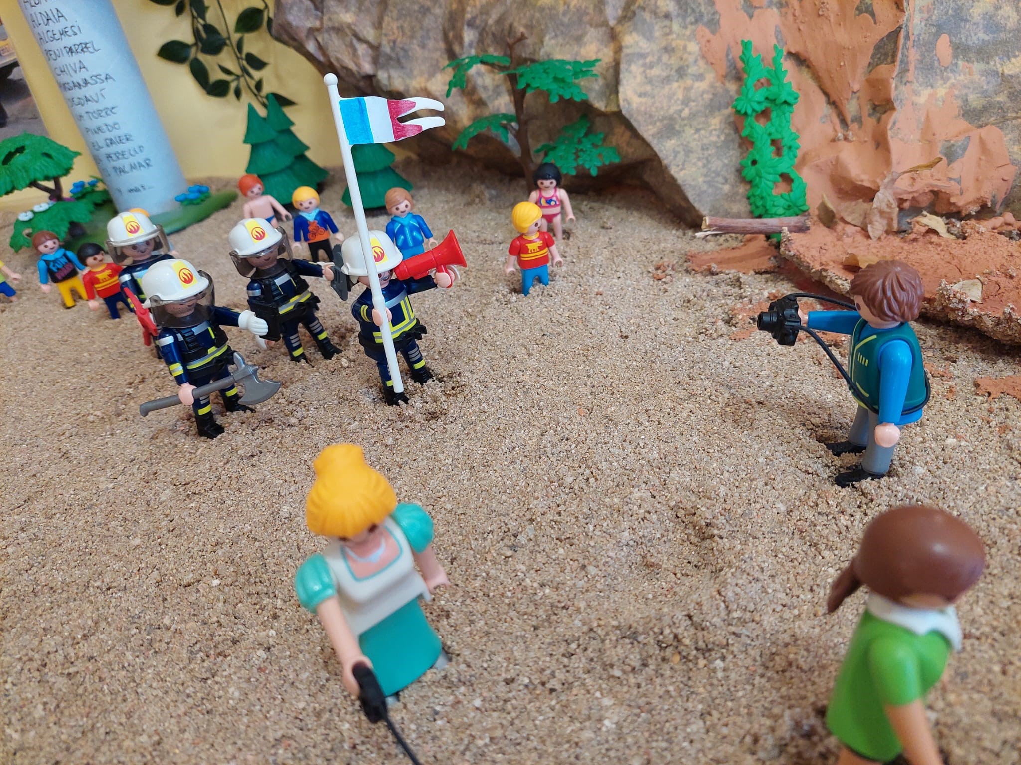 Un homenaje en Palazuelos de Eresma a los damnificados por la DANA y al voluntariado 2 Vista de la composición / E.A.