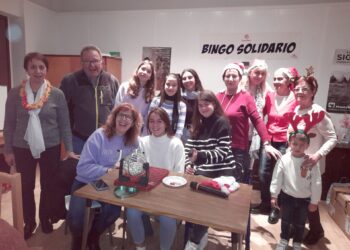 Celebración del bingo solidario en Cantimpalos / LOURDES MATARRANZ