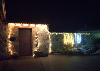 Casa adornada en Caballar / E.A.