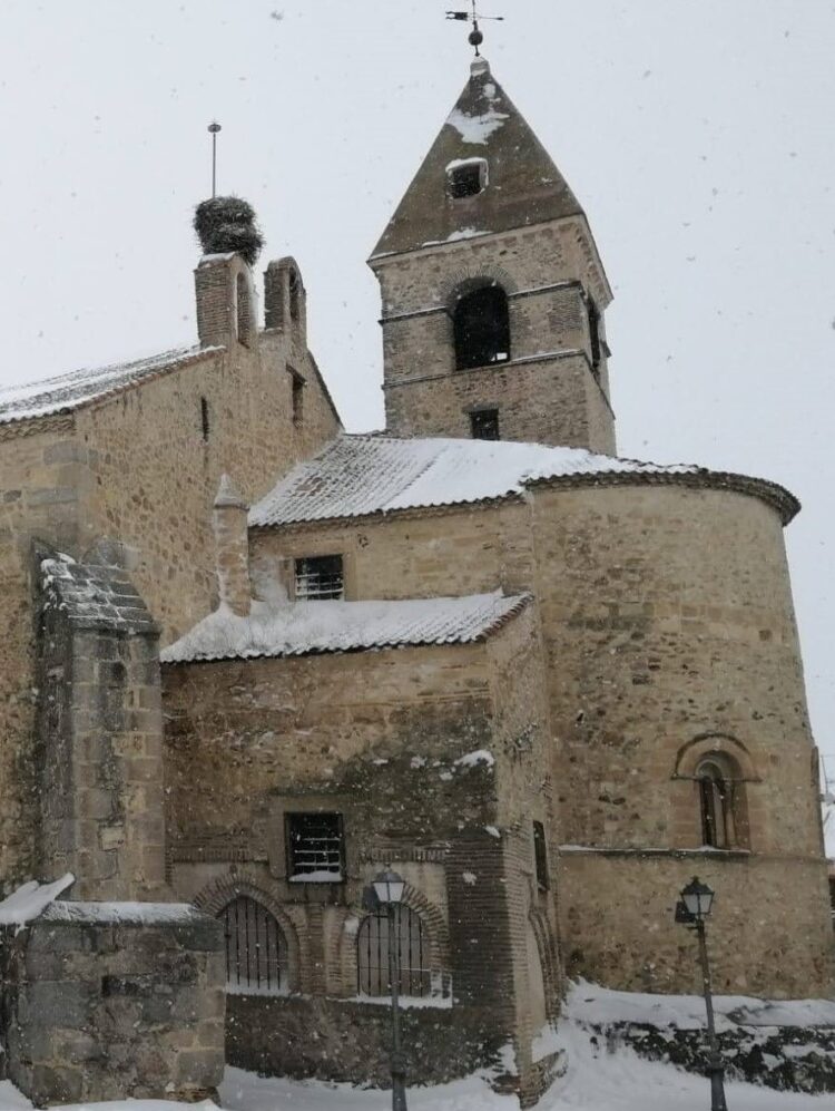 El ciclo ‘Vive la Navidad’ de Fuentepelayo regresa con actividades para todos los públicos 1 Iglesia de Santa María / JUAN CRUZ SERRANO