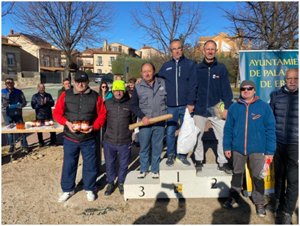 Éxito de acogida en el III Torneo de Navidad de Tanga en Palazuelos 1 Ganadores locales de la cita celebrada en Palazuelos de Eresma./E.A