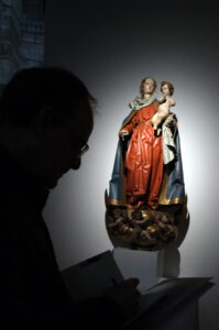 Talla de Gregorio Fernández de la Virgen de las Candelas, de 1630.