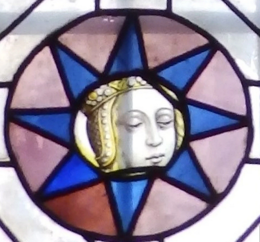 Isabel I, el mejor Rey de España 4 Vidriera procedente de la antigua iglesia de San Miguel con el rostro de la Reina Isabel. Actualmente en la Real Iglesia de San Miguel.