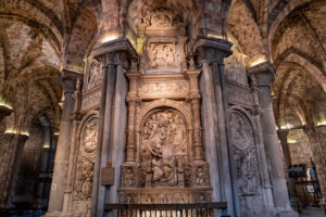 Sepultura del obispo Alonso de Madrigal, ‘El Tostado’.