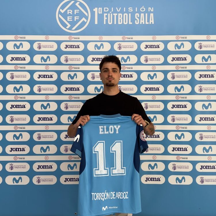 Eloy de Pablos, entre los mejores jugadores jóvenes del mundo 1 Eloy de Pablos, en su presentación como jugador del Ínter./ MOVISTAR ÍNTER