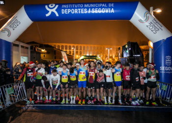 Momento previo a la salida de la San Silvestre segoviana 2024.