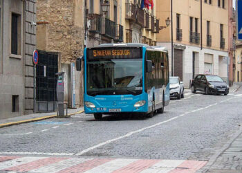 Autobús urbano de la línea 5 de Segovia.