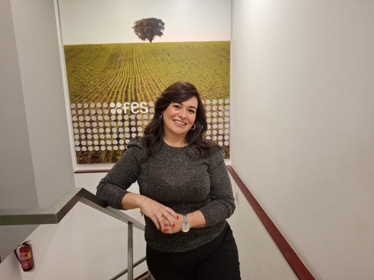 Paula Escorial, nueva presidenta de la Asociación de Turismo Rural y Activo de Segovia 1 Paula Escorial regenta un hotel rural de cuatro estrellas ubicado en el término de Fuentemilanos.