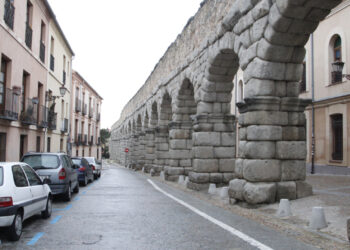 La calle Almira de Segovia, donde tuvo lugar el incidente (FOTO: NEREA LLORENTE)