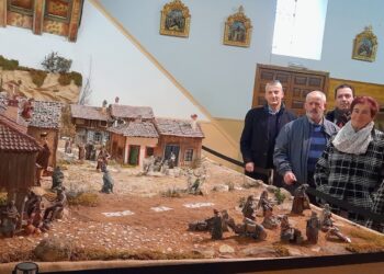 El Belén monumental y sus principales responsables.