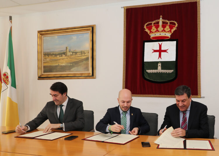 Suárez-Quiñones, Roberto Martín y Carriedo firman el Plan Regional del polígono La Gijona, en Villamuriel de Cerrato, Palencia.