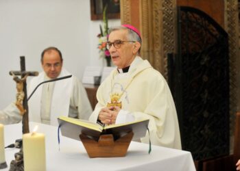 Obispo César Franco