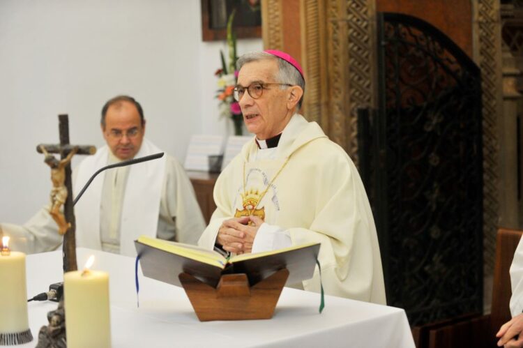 Obispo César Franco