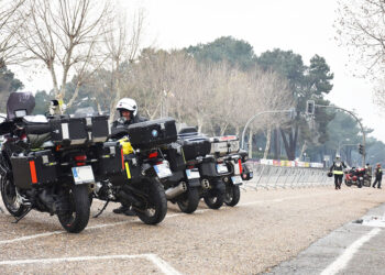 Llegada de las primeras motos a 'La Leyenda' de Cantalejo. / A.M.