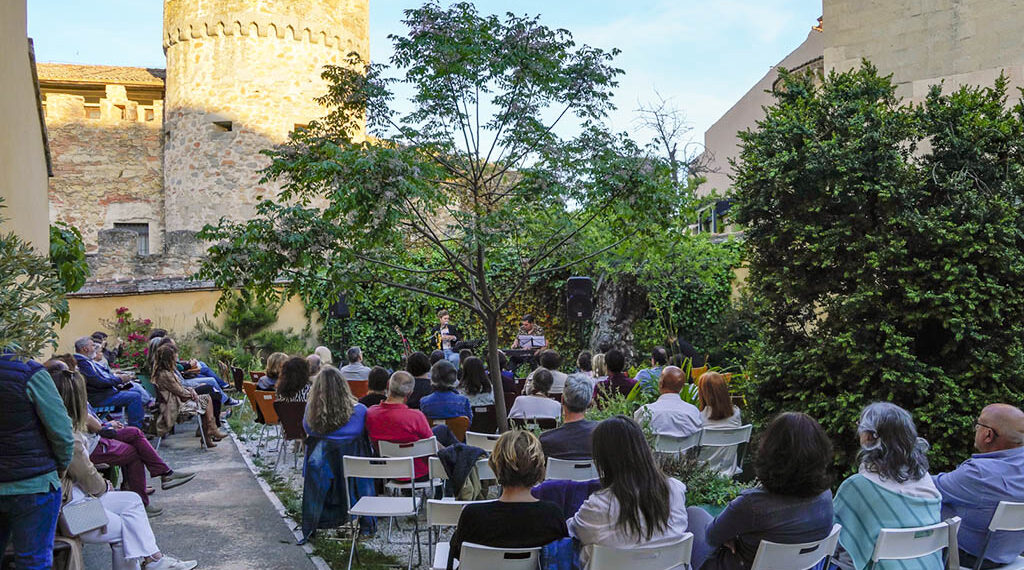 El Palacio Quintanar cierra el año con cerca de 35.000 visitantes y más de cien actividades programadas 2 Concierto del ciclo 'Jardín de los Sentidos', en el Palacio Quintanar. / MIGUEL ÁNGEL FERNÁNDEZ