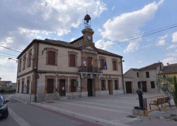 Ayuntamiento de Pinarejos. / E.A.