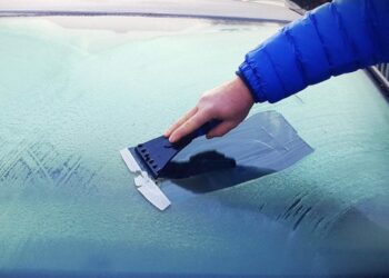 Imagen de archivo. Helada en un automóvil / E.A.