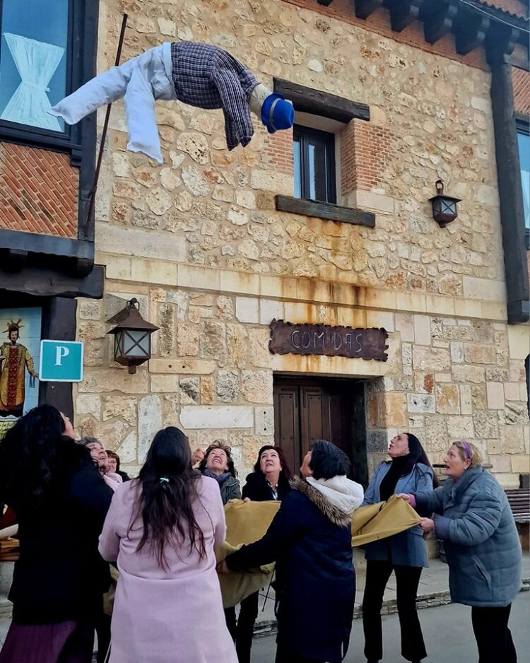 Grajera celebra la festividad de Santa Águeda con varias actividades 1 Los vecinos celebran la festividad de Santa Águeda / AYTO. DE GRAJERA