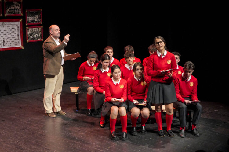 Invierno Teatral en La Carcel. Cia Cardalalana El Club de los Poetas Muertos 30