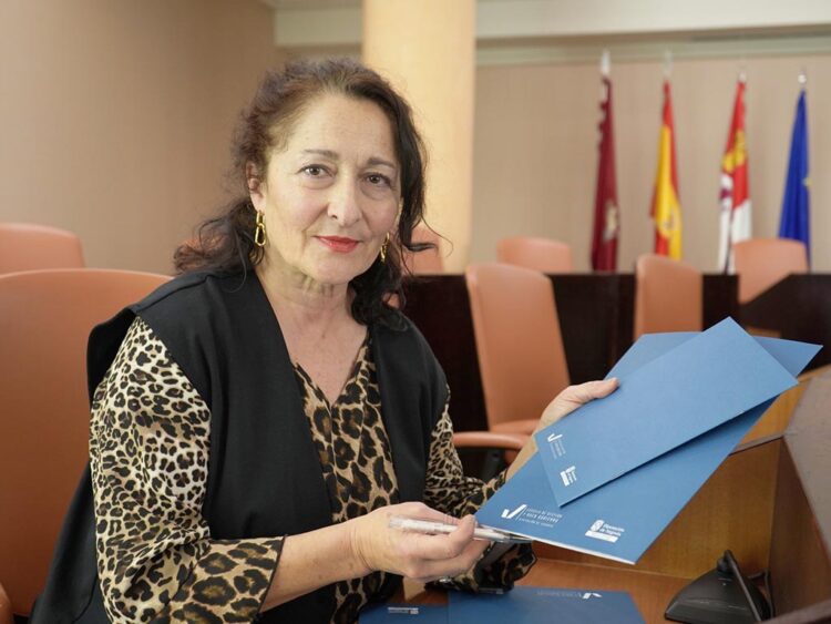 La diputada Pilar Martín.