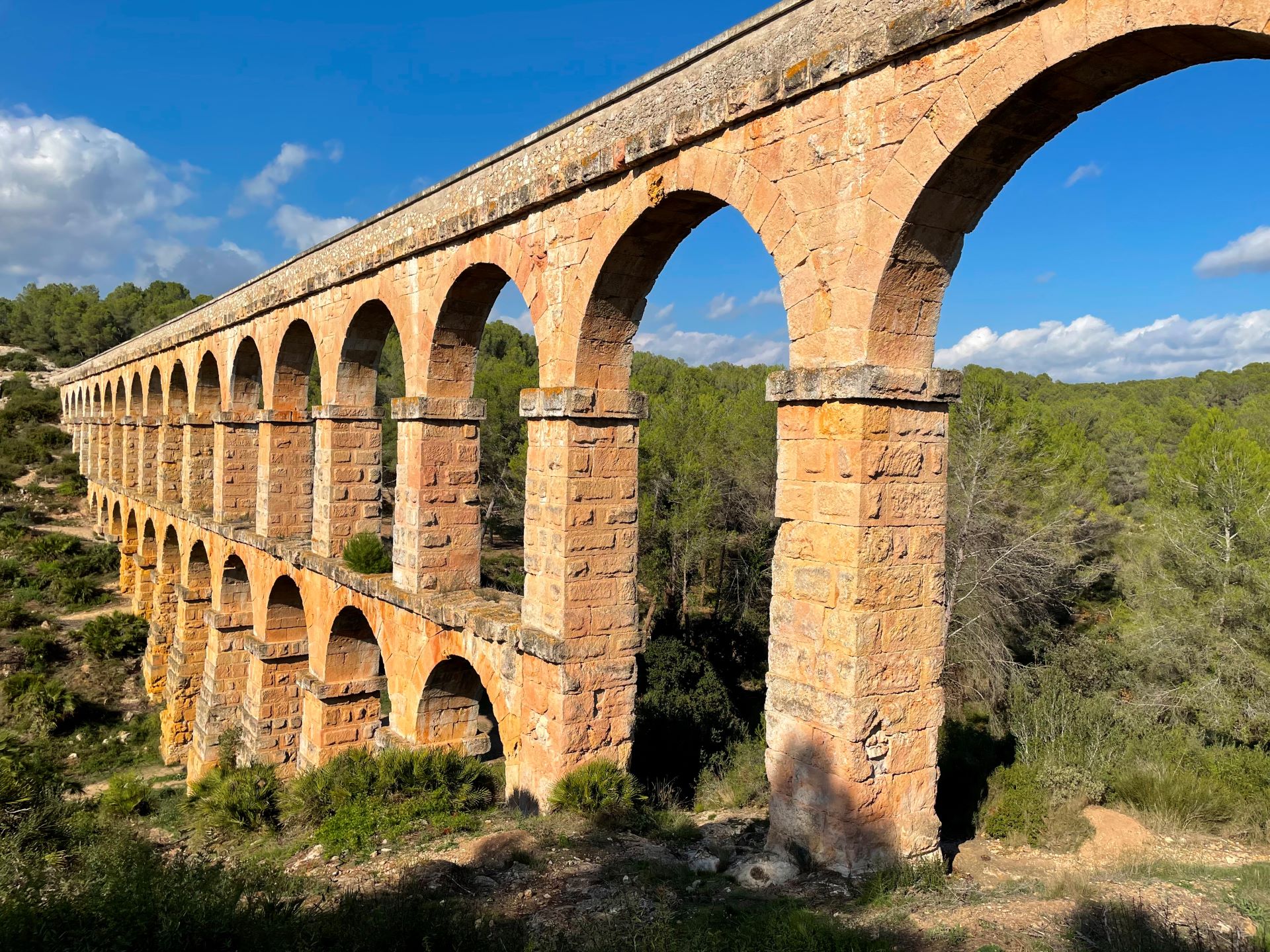 Las ciudades romanas de Segovia y Tarragona 2 Acueducto de les Ferreres, Tarragona.