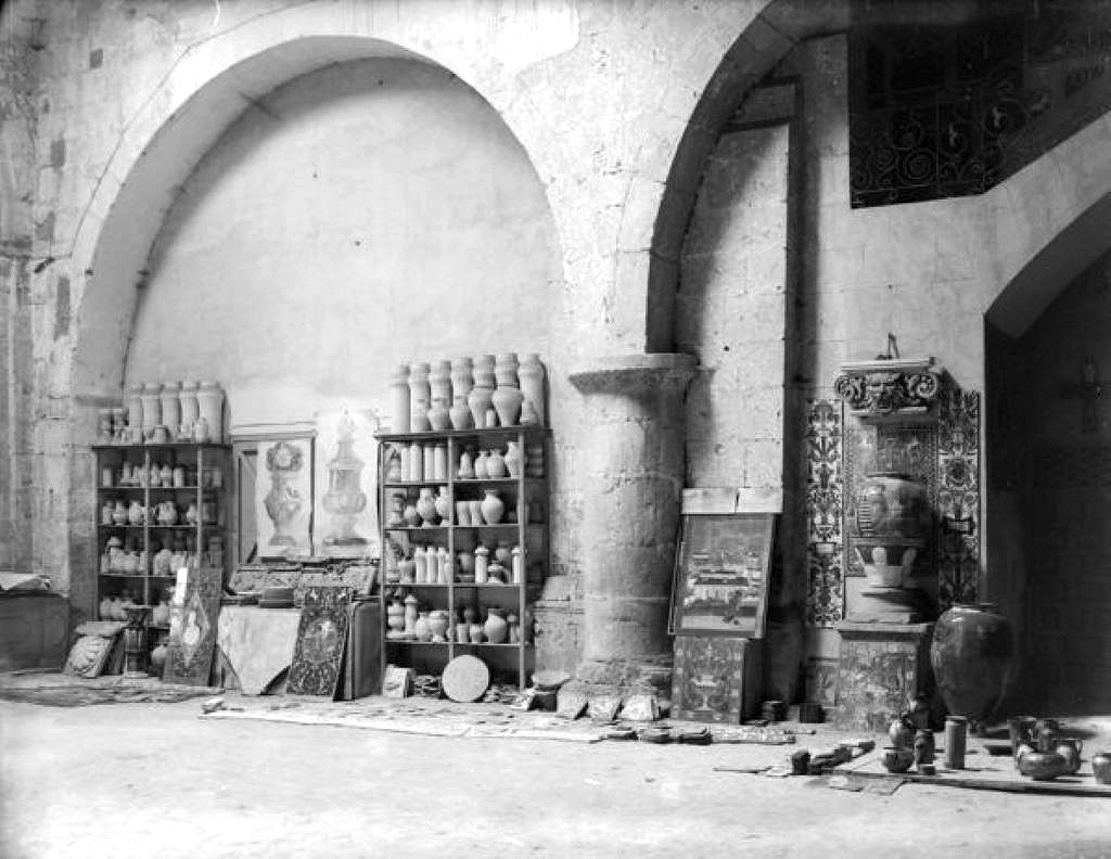 Fotografia del taller del escultor Zuloaga perteneciente a la exposición ‘El taller del artista’ / Torreón de Lozoya