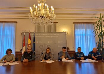 Firma de la renovación de la adhesión al protocolo / SUBDELEGACIÓN DEL GOBIERNO EN SEGOVIA