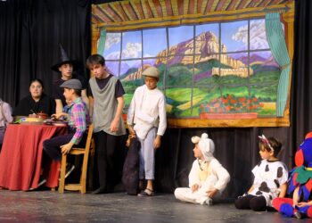 Grupo teatral de la Fundación Caja Cega / JUAN CRUZ SERRANO