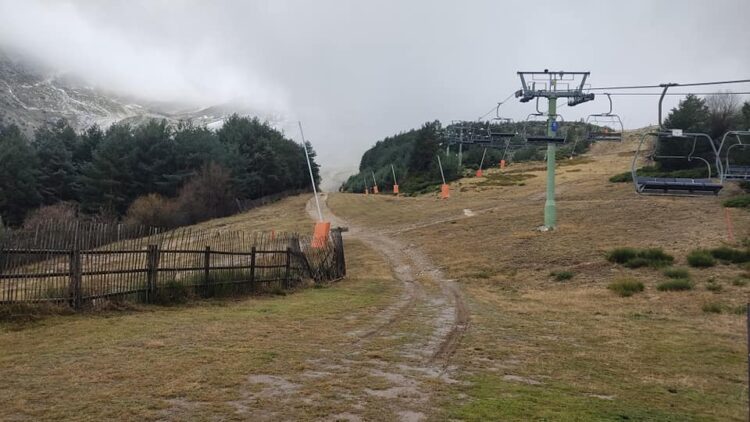 La estación de esquí de La Pinilla registra la racha más fuerte de viento de toda España con 151 km/h 1 Foto de archivo. La Pinilla / E.A.