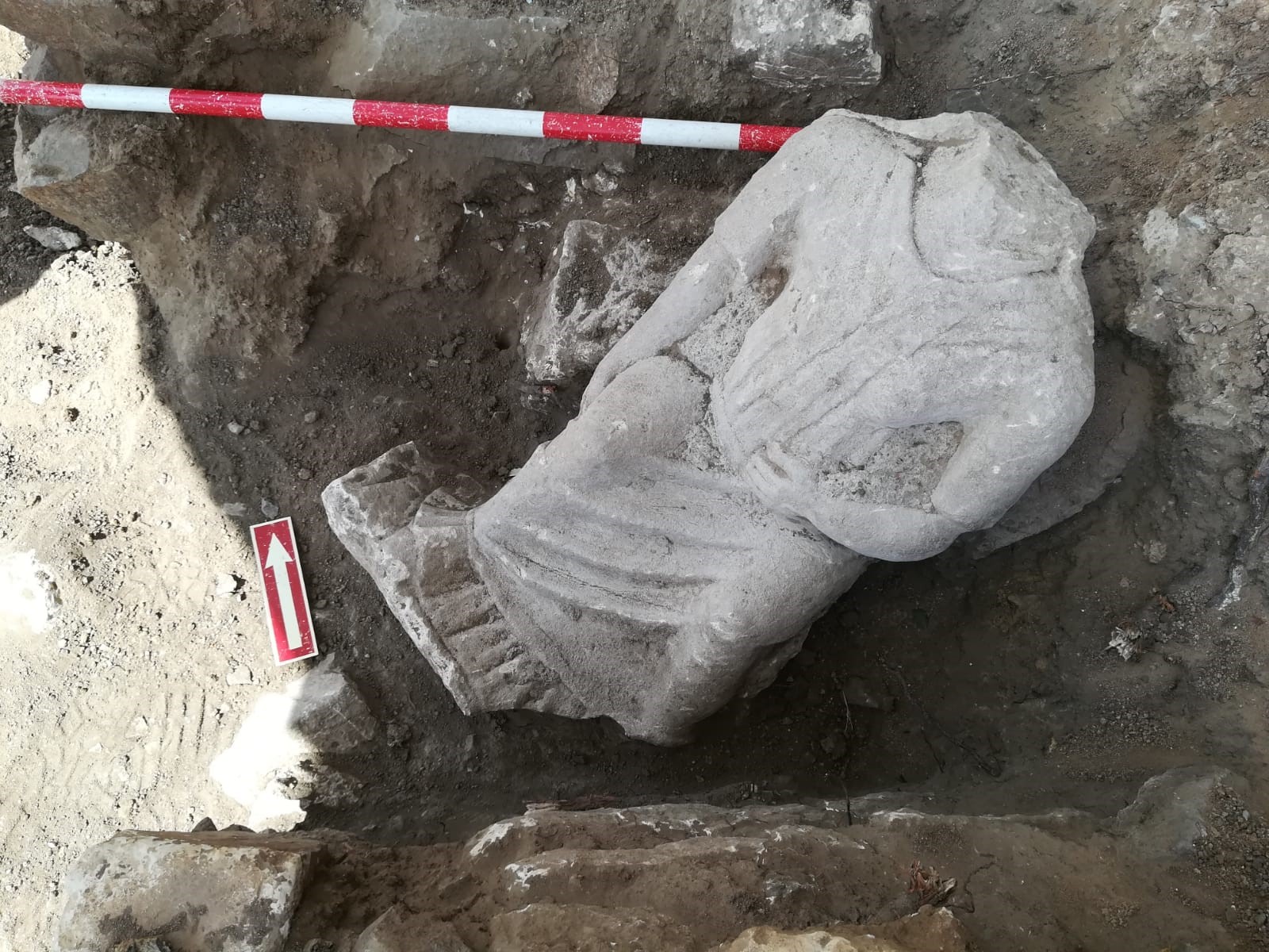 Escultura hallada en el yacimiento minero-metalúrgico / E.A.