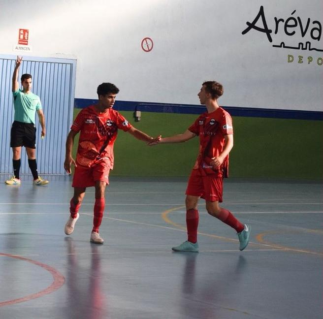 Los jugadores del Segosala celebran un gol en su partido ante el Tierra Castellana./CD SEGOSALA