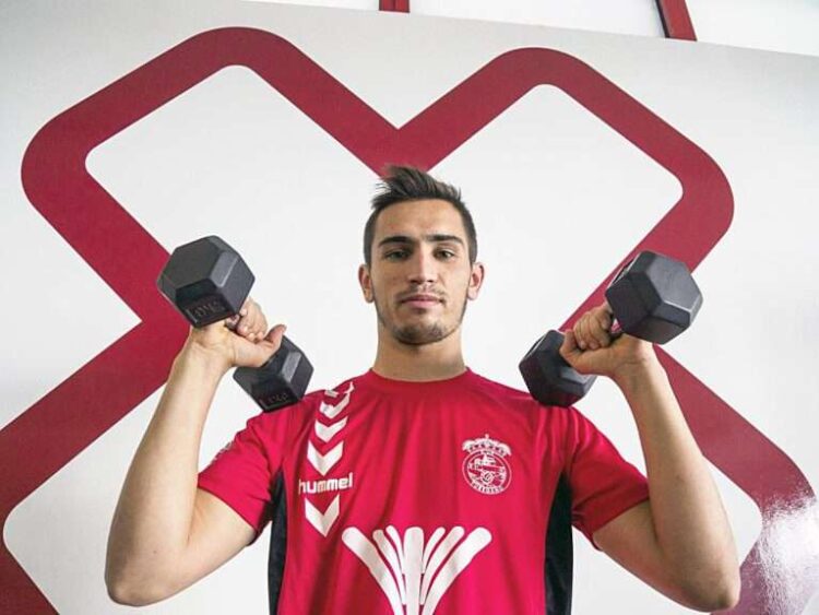 Guille Duque: “Somos un equipo reconocible y con mucho hambre” 1 Guille Duque, entrenador del Turégano, en las instalaciones de Human Perform. /E.A.